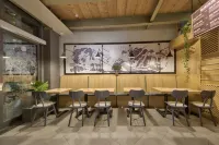 The Preluna Hotel - breakfast
