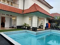 The Happy Villa DD4-46A Hotels in Pacet