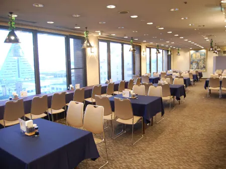 Hotel Sunroute Aomori Отели рядом со станцией Станция JR Aomori