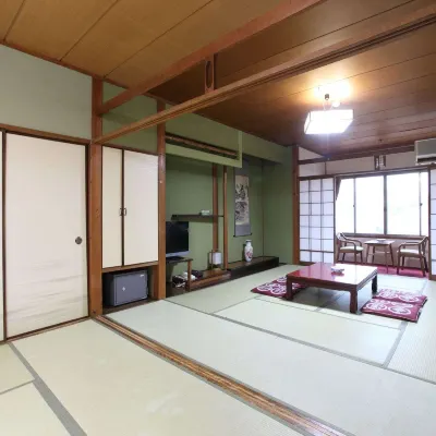 ホテル丹後・なかむら荘 禅海寺周辺のホテル