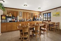 Days Inn by Wyndham Sheridan Hotels in Sheridan