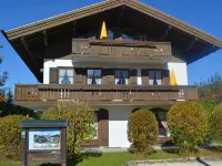 Wohnung 4 (Am Sonneneck) Hotels in 