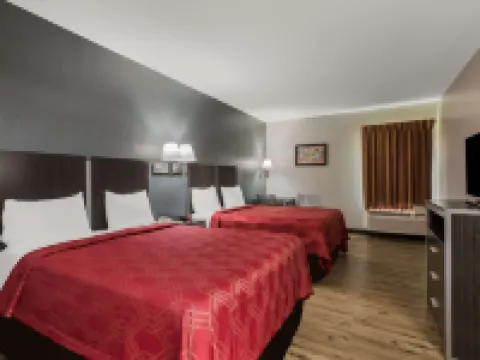 Econo Lodge Inn & Suites Hotels in Diamondhead