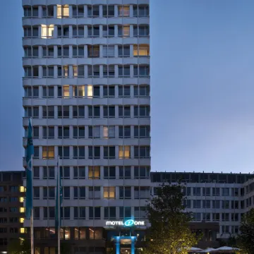 Motel One München-Campus Отели рядом с достопримечательностью «Генеральное Консульство США в Мюнхене»