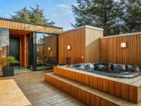 "Bena" - 800m from the Sea