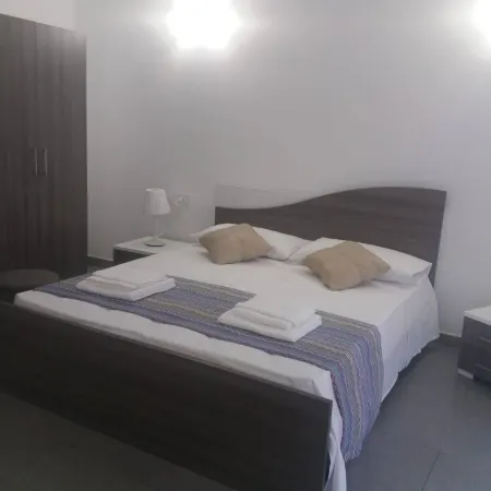 2nd Floor Apartment Air Conditioned - Wi-Fi with Panoramic Terrace