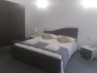 2nd Floor Apartment Air Conditioned - Wi-Fi with Panoramic Terrace
