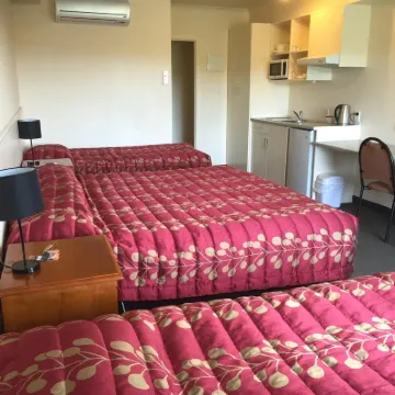 Caves Motor Inn Hoteles en 