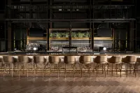Le Centre Sheraton Montreal Hotel - Barer