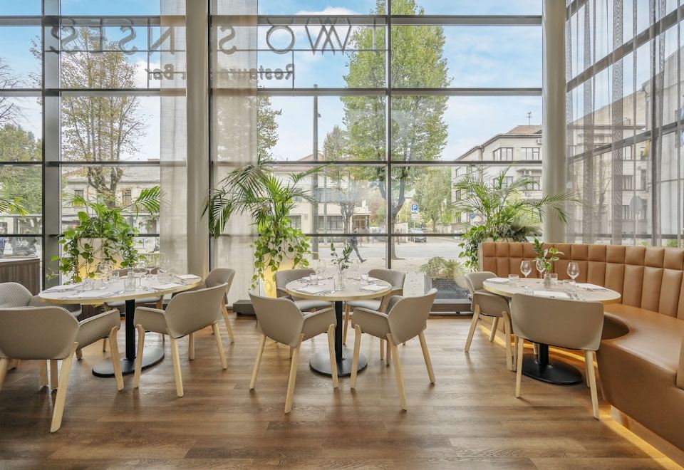 파크 인 바이 래디슨 카우나스 로비