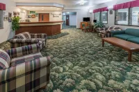 Travelodge Suites by Wyndham Newberg Hotels in Newberg