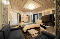 Royal Hotel Uohachi Bettei Các khách sạn ở Ikeda