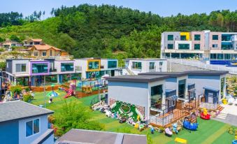 Gapyeong Dodo Kids Pool Villa