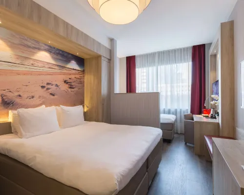 Ramada by Wyndham the Hague Scheveningen Hotels near Lighthouse Scheveningen