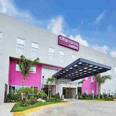City Express Suites by Marriott Playa Del Carmen Hotel Exterior