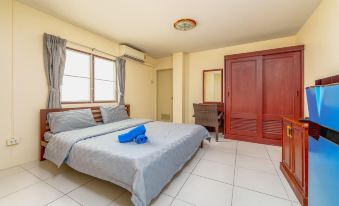 Poon Sook Apartment
