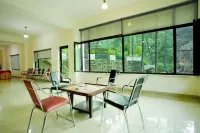 Pineland Resort and Chalets