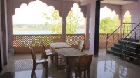 Hotel Raj Palace Hotels in Maheshwar