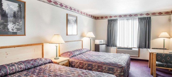 Rodeway Inn & Suites Spokane East Hotels in Spokane Valley