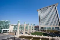 Holiday Inn & Suites Chicago-Downtown Hotels in Chicago