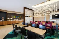 SpringHill Suites Murray - breakfast