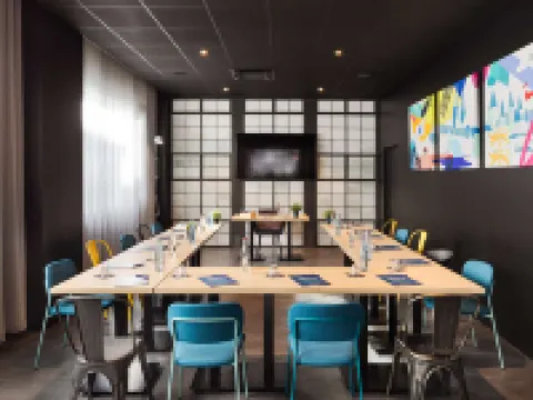 Hotel Campanile Caen Centre - Gare Hotels in Caen