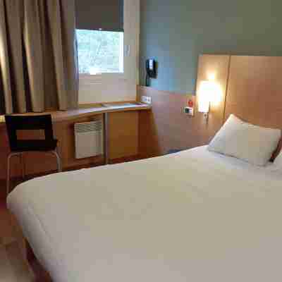 ibis les Etangs des Moines Rooms