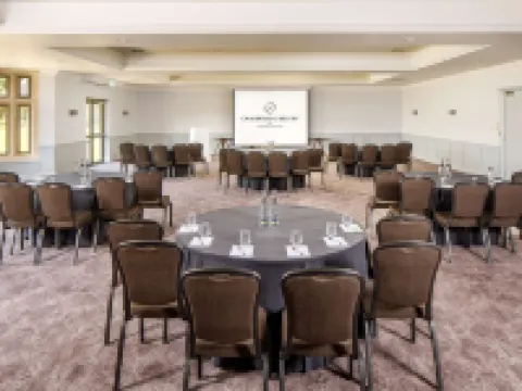 Cambridge Belfry Hotel & Spa
