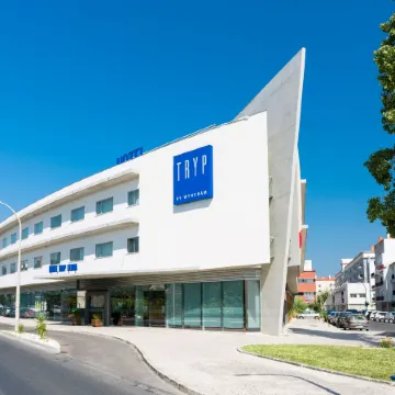 Tryp by Wyndham Leiria