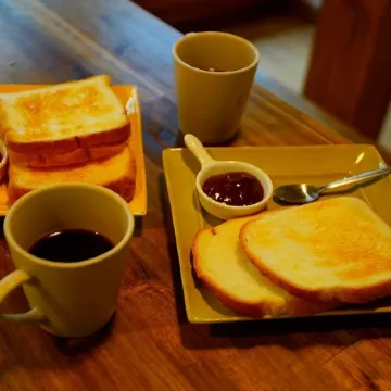 Jeonju Hanok Midam Отели рядом с достопримечательностью «Jeondong Catholic Church»