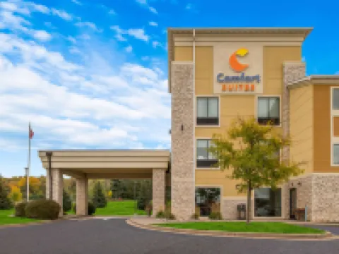 Comfort Suites Hudson I-94 Hotels in Hudson