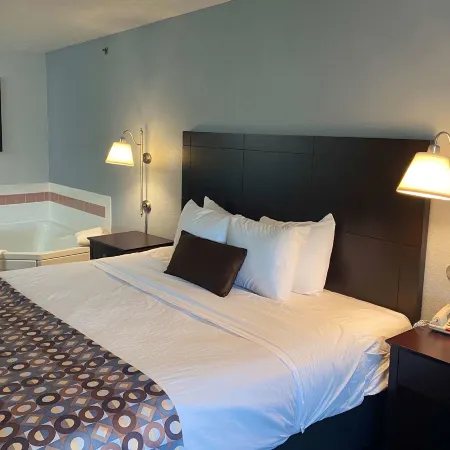Baymont by Wyndham Danville IL