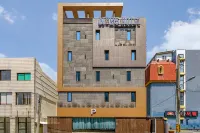 No25 Samcheonpo Hotels in 