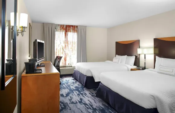 米利奇維爾萬楓旅館&套房酒店