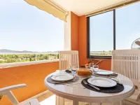 Appartement les Parcs de Grimaud golfe de St TROPEZ , avec une chambre