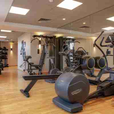 Hilton Garden Inn Massy Fitness & Recreational Facilities