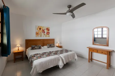 Apartamentos la Peñita