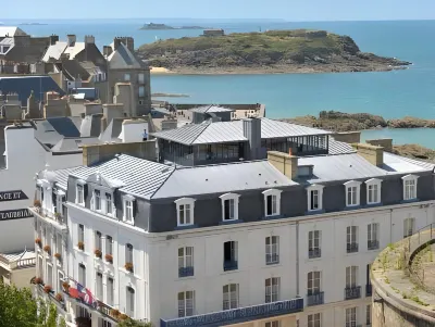 Hôtel France et Chateaubriand Hotel di 