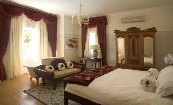 Abbey Manor Luxury Guesthouse