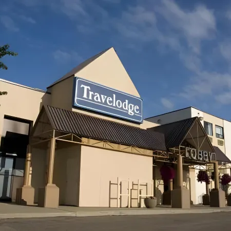 Travelodge by Wyndham Edmonton South