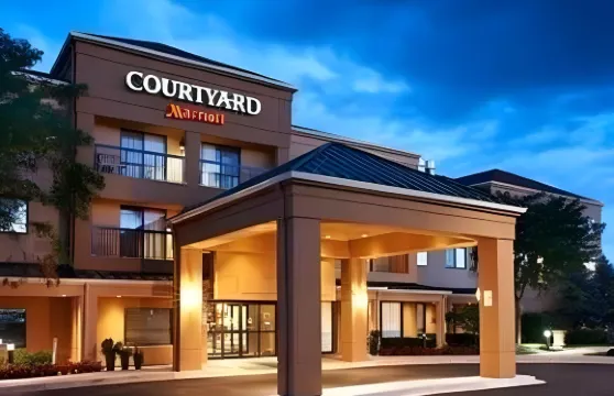 芝加哥布魯明戴爾萬怡酒店