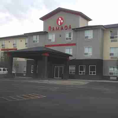 Ramada by Wyndham Edson Hotel Exterior