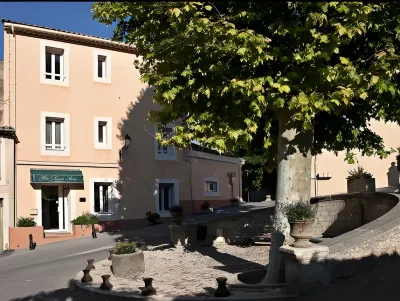 Hotel Sainte Anne - Apt Hotel a Rustrel