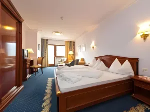 Small & Beautiful Hotel Gnaid