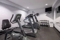 Travelodge Suites by Wyndham Saint John - Phòng tập thể hình