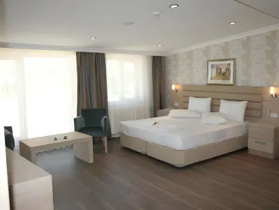 Kale Palace Hotel Các khách sạn ở Fatih Mh.