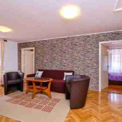 Apartments Antonella Rooms
