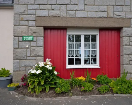 Au Coeur de la Baie Hotels in Cherrueix