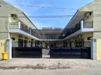 Kanca 808 RedPartner Hotel dekat Kolam pancing blt