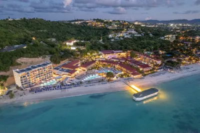 Adults Only, Royalton Chic Antigua Hotels in Dickenson Bay